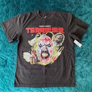nwt terrifier x bloody disgusting art the clown double sided horror tee S